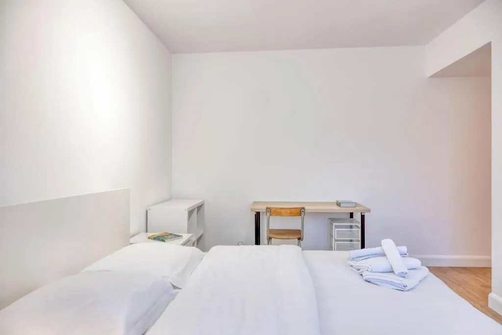 Chic 3-Br Oasis In Ghent - Stylish Interiors 아파트